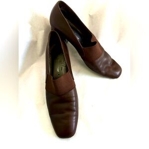 Naturalizer Brown Dress Shoes